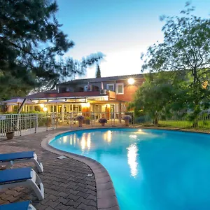 Ibis Provence Verte Hotel